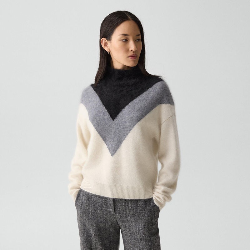 Chevron Turtleneck Sweater in Airy Cashmere