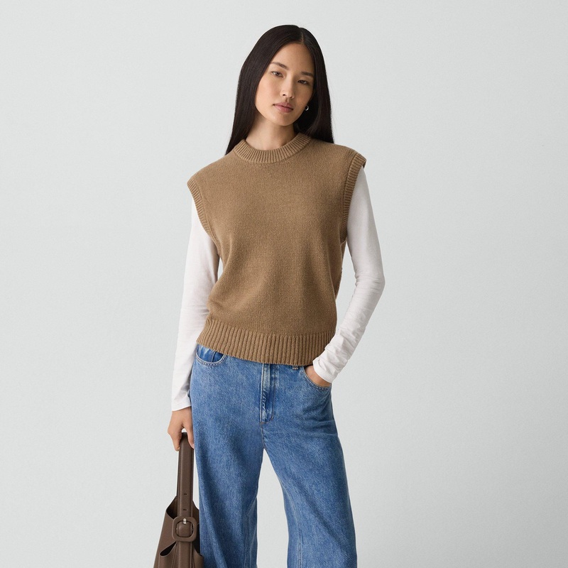 Relaxed Vest in Recycled Cashmere