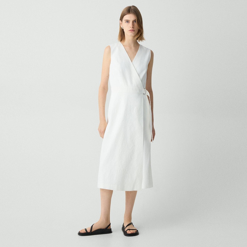 Sleeveless A-Line Wrap Dress in Good Linen