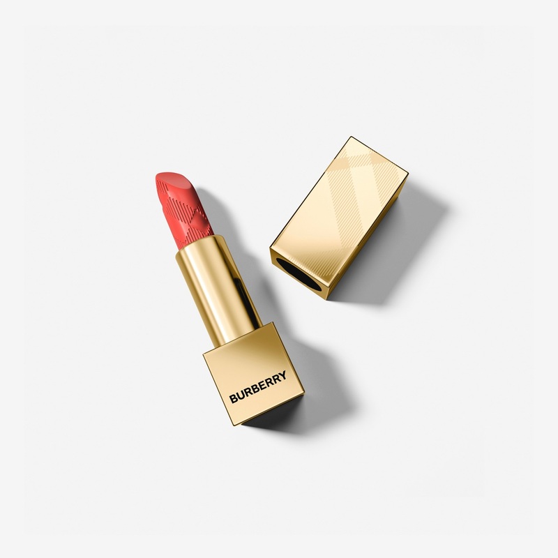 Burberry Kisses  Rebellious Rose No.44