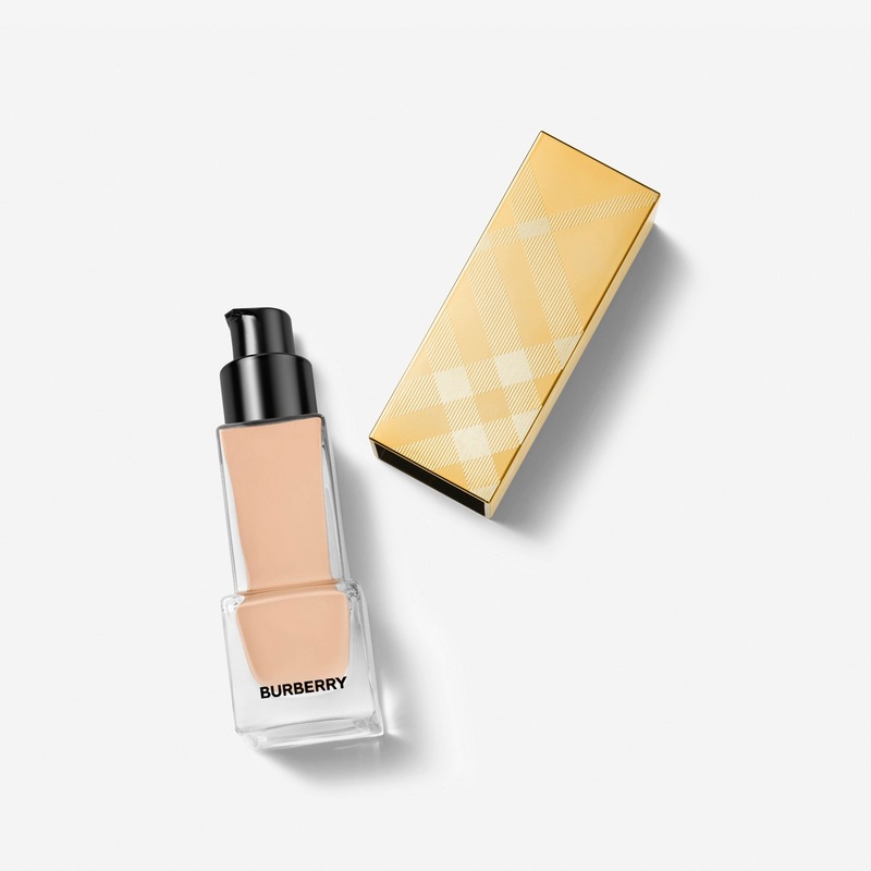 Ultimate Glow Foundation  40 Light Cool