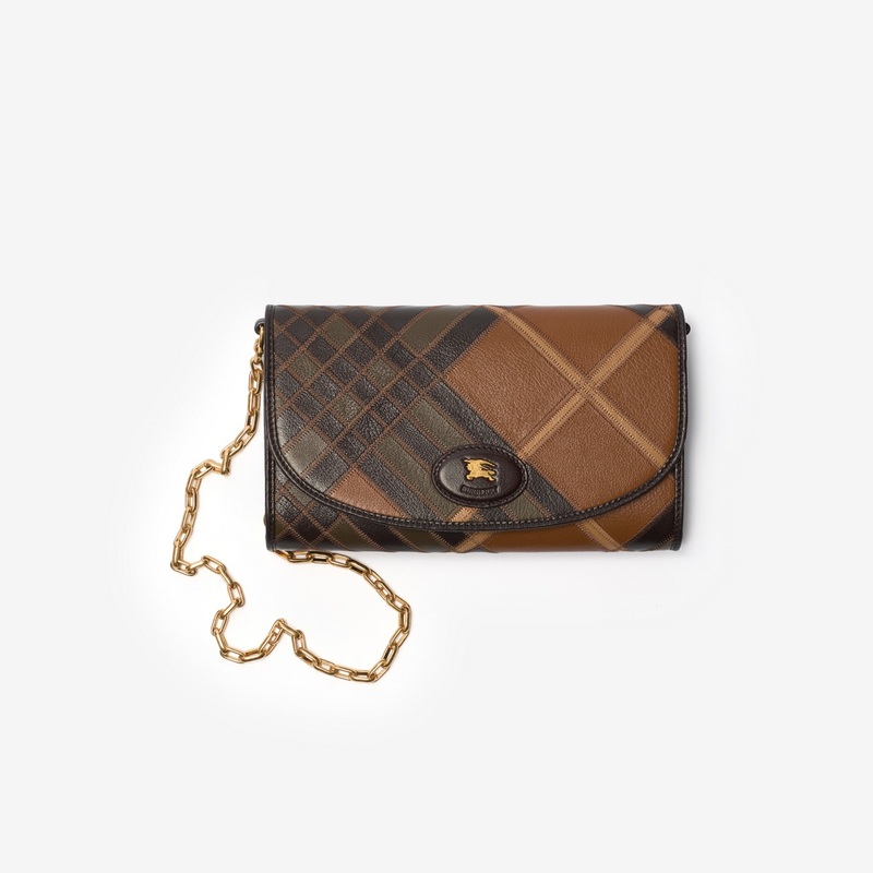 Highlands Chain Strap Wallet