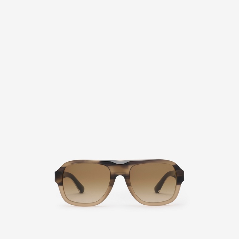 Classic Pilot Sunglasses
