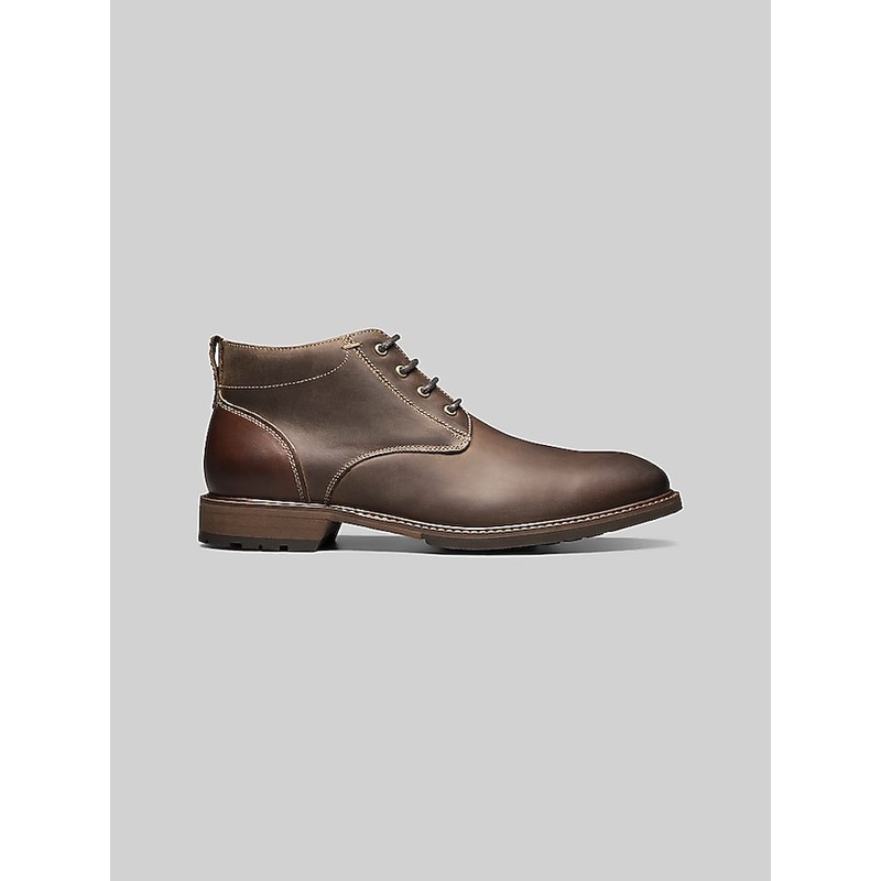 Lodge Leather Chukka Boots