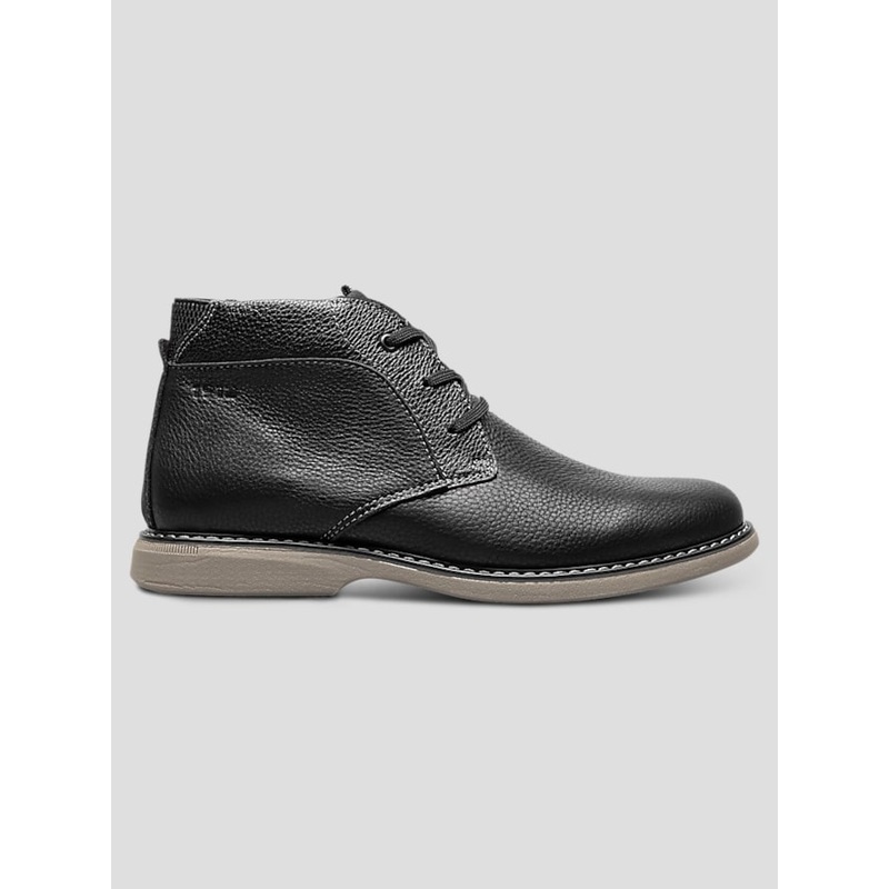 Otto Leather Lace-up Plain Toe Chukka Boots