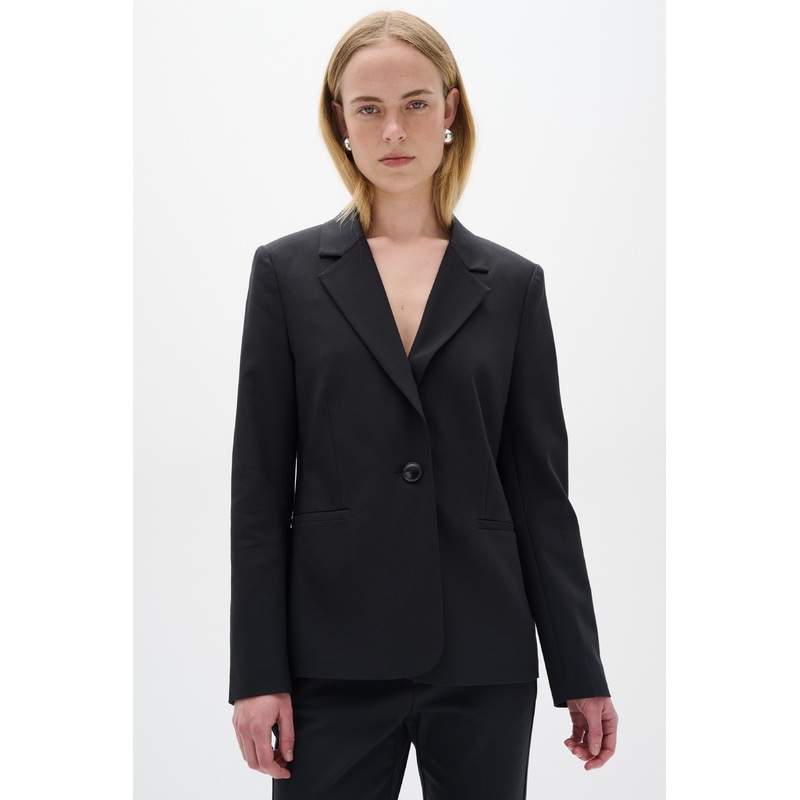 ZellaIW Classic Short Blazer