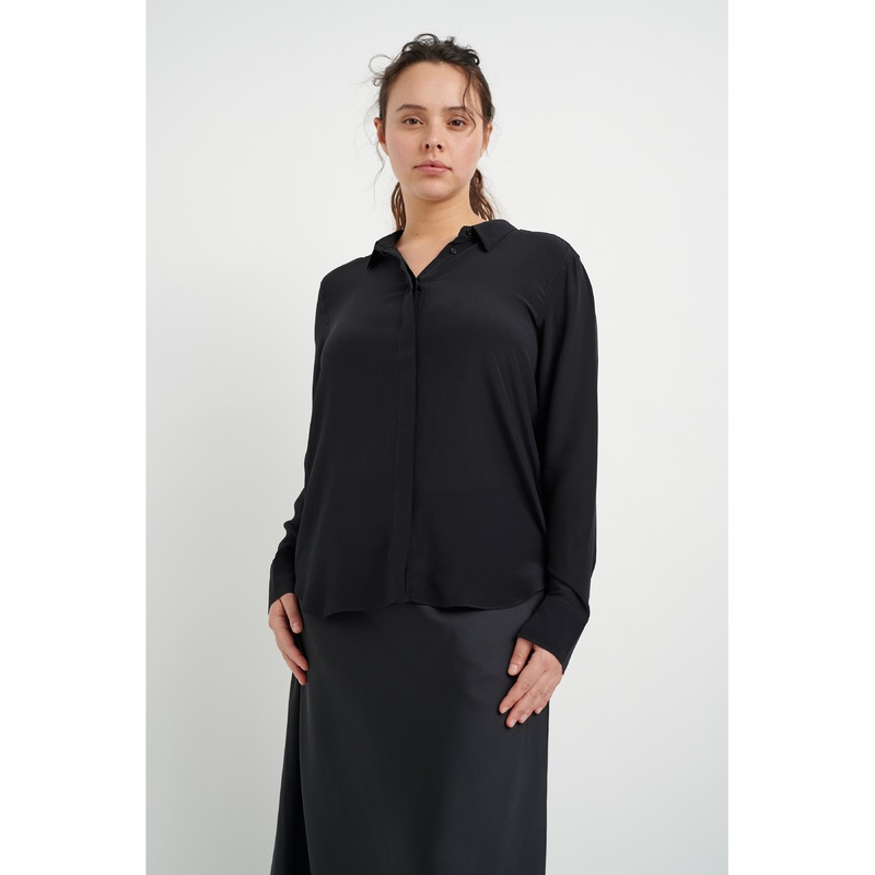 LucieIW Classic Silk Shirt