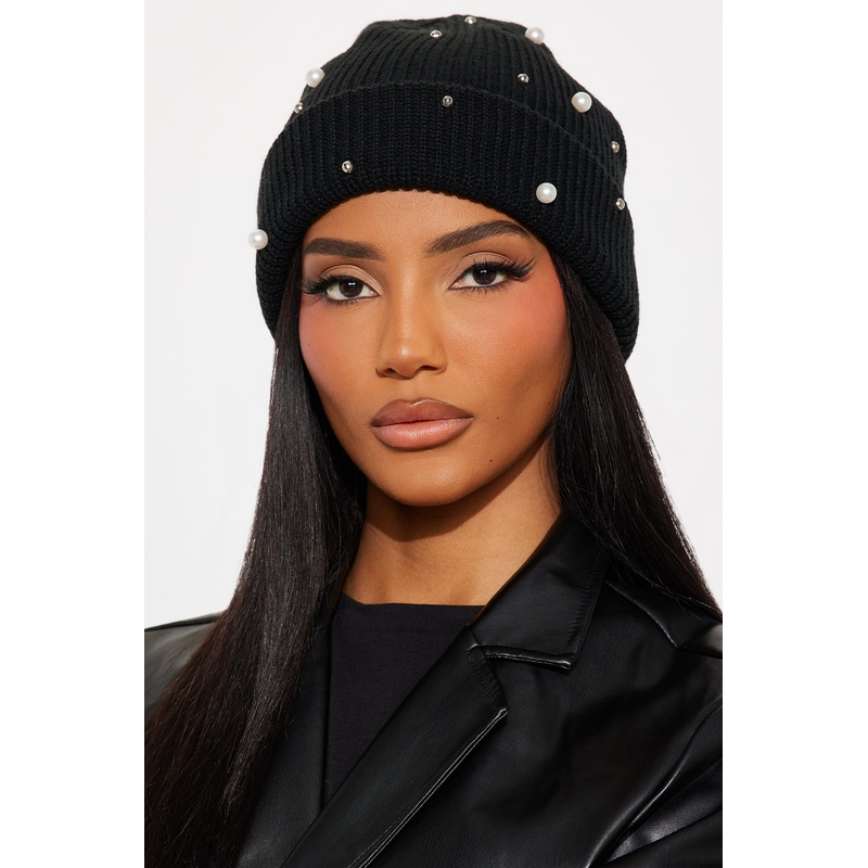 Cold And Fabulous Beanie – Black