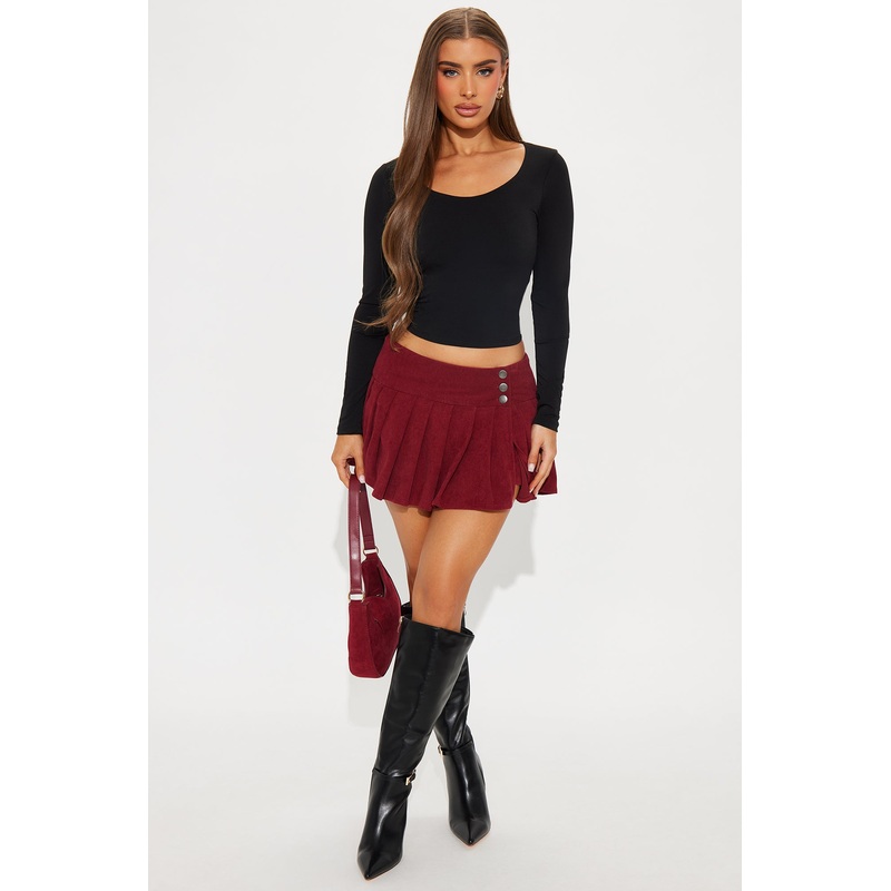 Selene Corduroy Pleated Mini Skirt – Wine