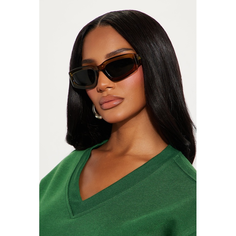 Care Free Square Sunglasses – Green