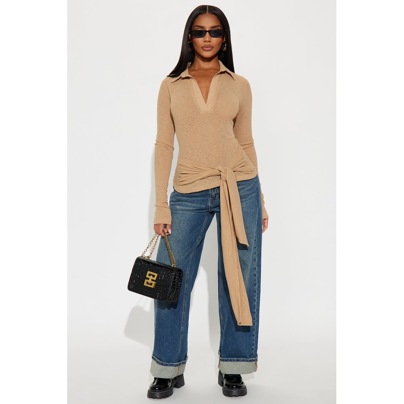 Gail Long Sleeve Collard Top – Taupe