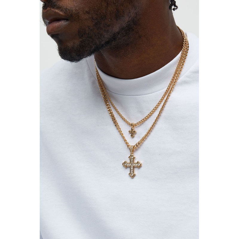 Strong Hold Pendant Necklace Set – Gold