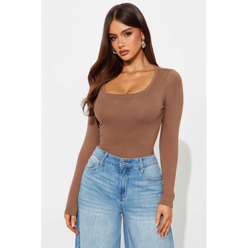 Karina Scoop Neck Long Sleeve Top – Chestnut