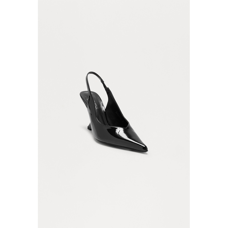 Briggs Slingback Wedges – Black