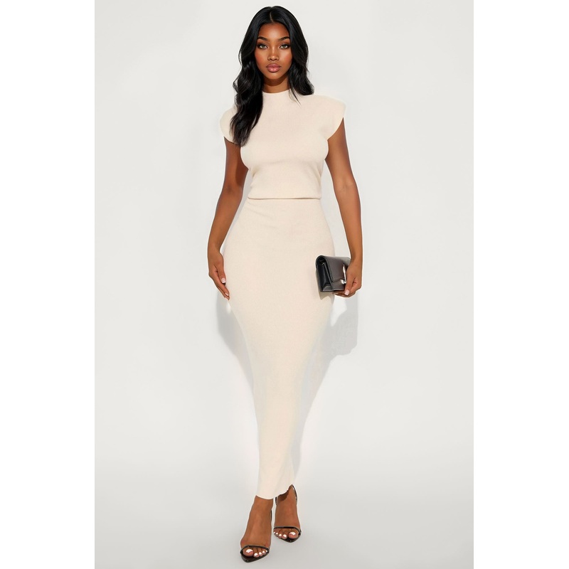 Xaviera Sweater Maxi Dress – Cream