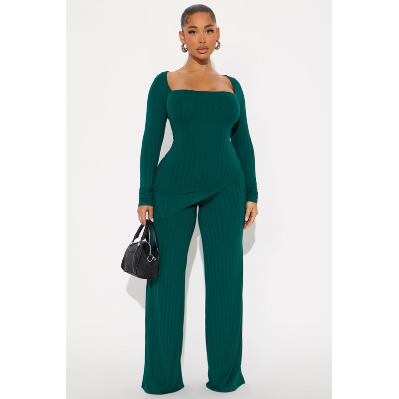 Aubri Ribbed Asymmetrical Pant Set – Hunter