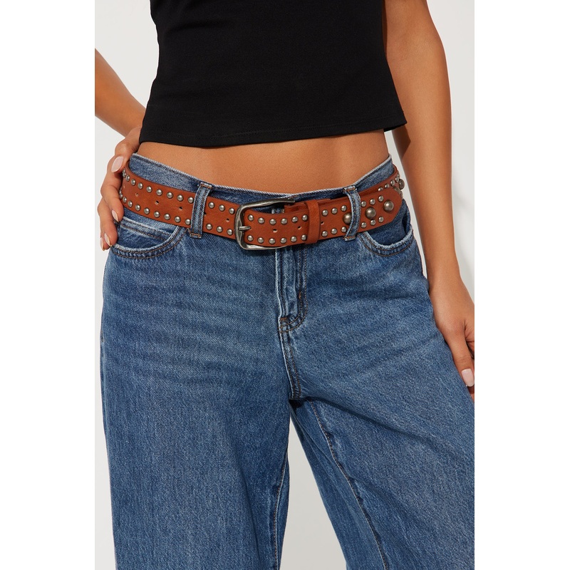 All Around Studded Belt – Cognac