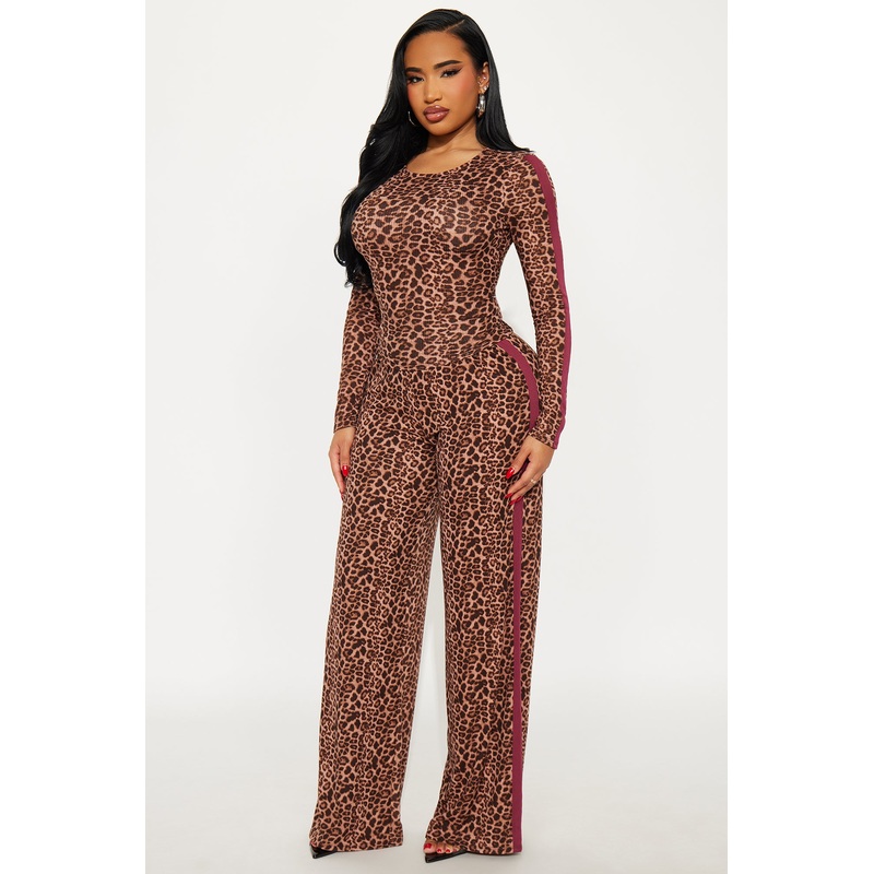 Weekend Prowl Ribbed Leopard Pant Set – Brown/combo