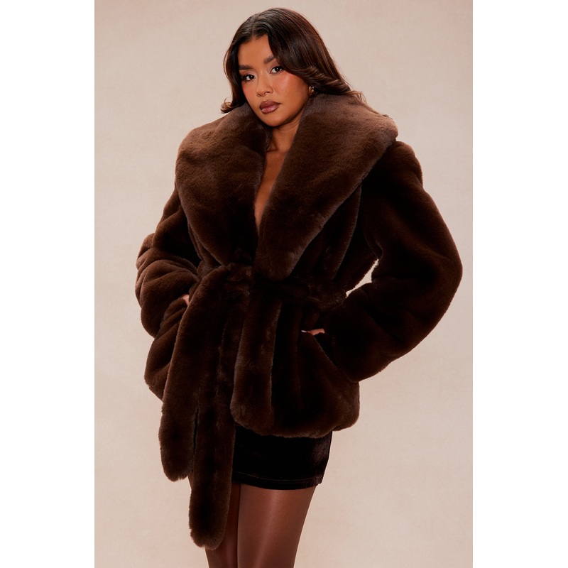 Effortless Energy Faux Fur Jacket – Chocolate