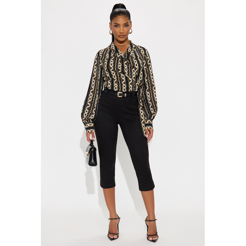 Always Yours Faux Suede Capri Pant – Black