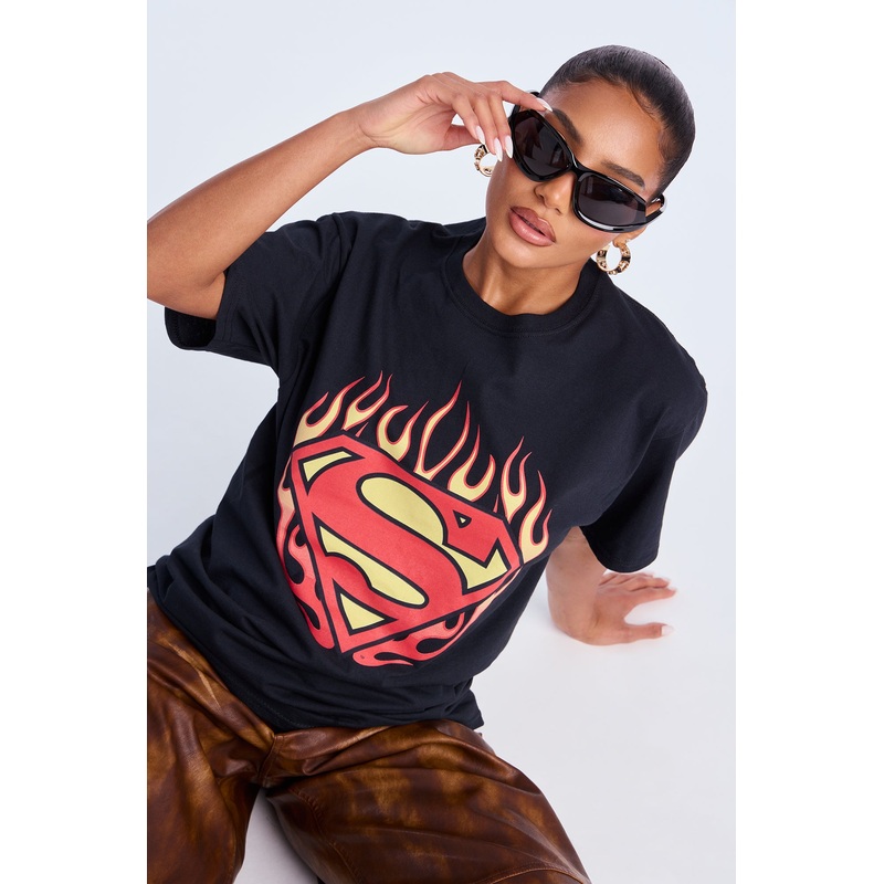 Superman Flames Logo Tee – Black