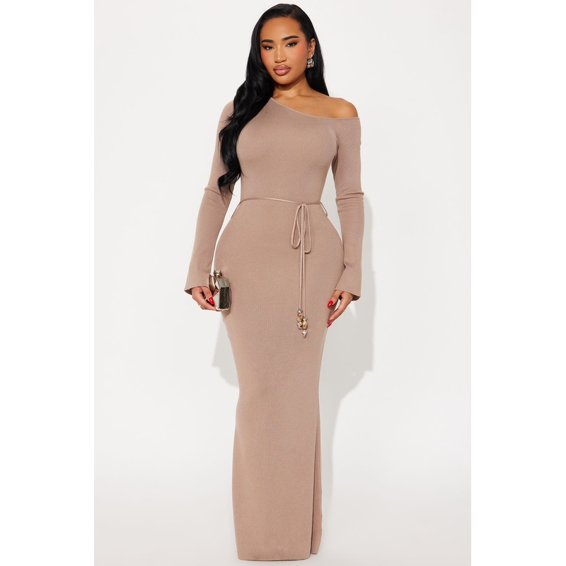 Attention Lover Sweater Maxi Dress – Mocha