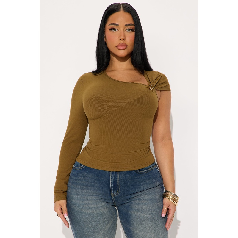 Gaelle Long Sleeve Ribbed Top – Olive