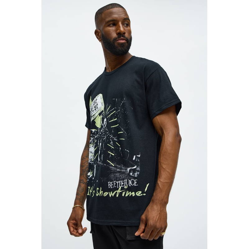 Beetlejuice It’s Showtime! Short Sleeve Tee – Black