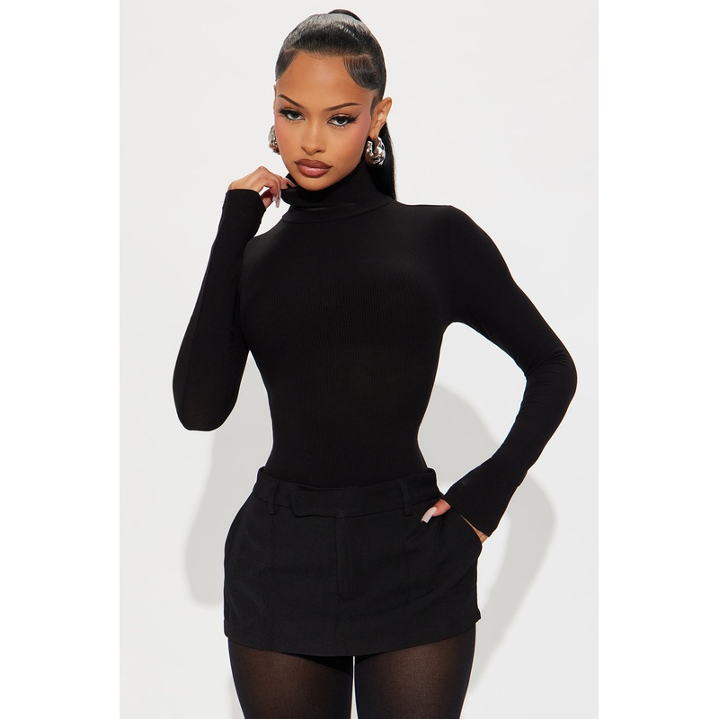Dana Turtleneck Ribbed Top – Black