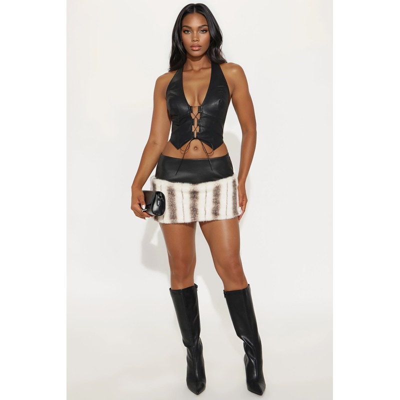 Don’t Do Basic Faux Leather Micro Mini Skirt – Black/combo