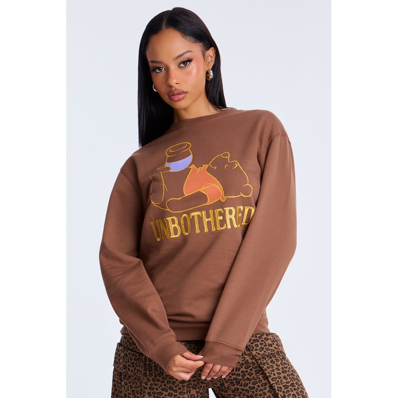 Winnie The Pooh Unbothered Embroidered Fleece Sweatshirt – Brown