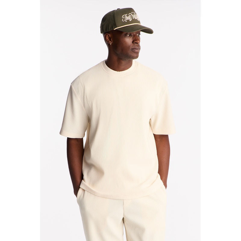 Show Up Relaxed Crewneck Tee – Off White