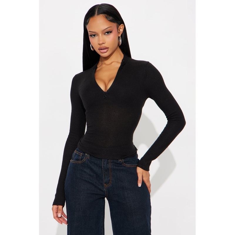 Everyday Mock Neck Brushed Hacci Rib Top – Black