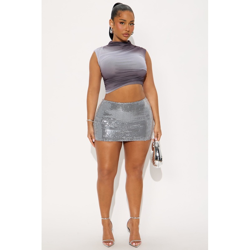 Work For It Sequin Mini Skirt – Grey