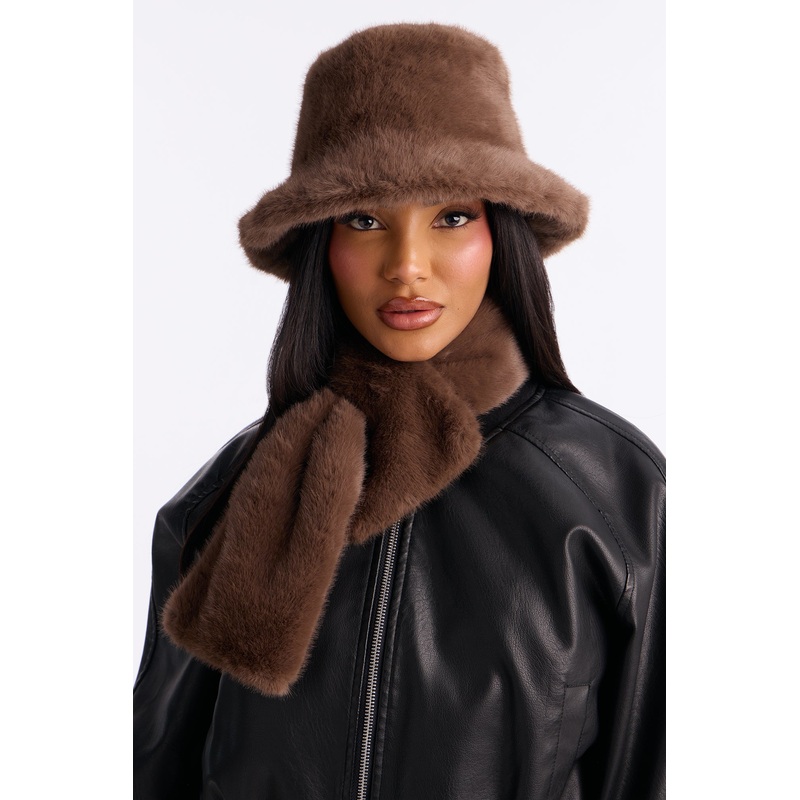 Bundled Up Faux Fur 2 Piece Set – Brown