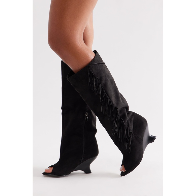 Wallace Tassel Wedge Boots – Black