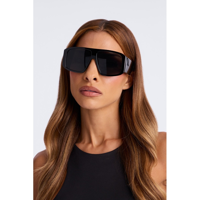 For The Fame Shield Oversized Sunglasses – Black