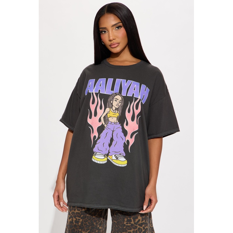 Aaliyah Hot Like Fire Oversize Tee – Black