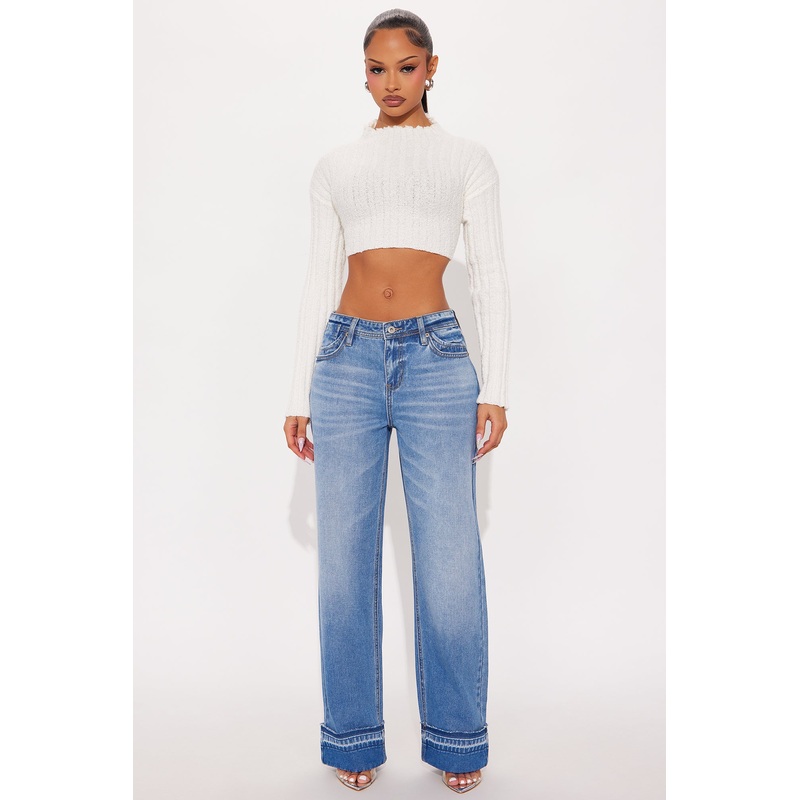 Truly Authentic Cuffed Straight Leg Jeans – Medium Wash