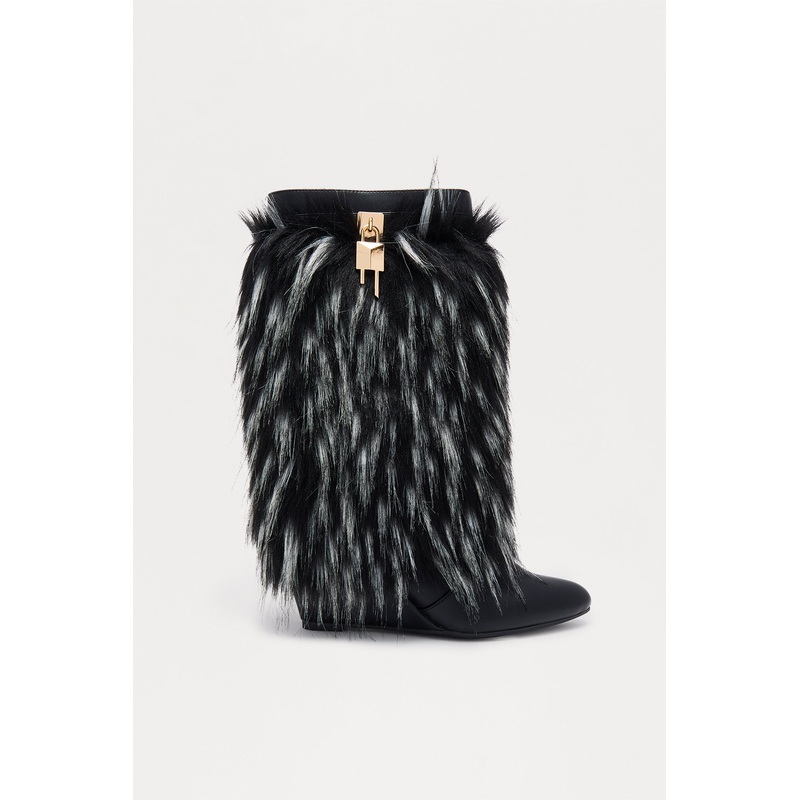 Windy Hardware Faux Fur Boots – Black
