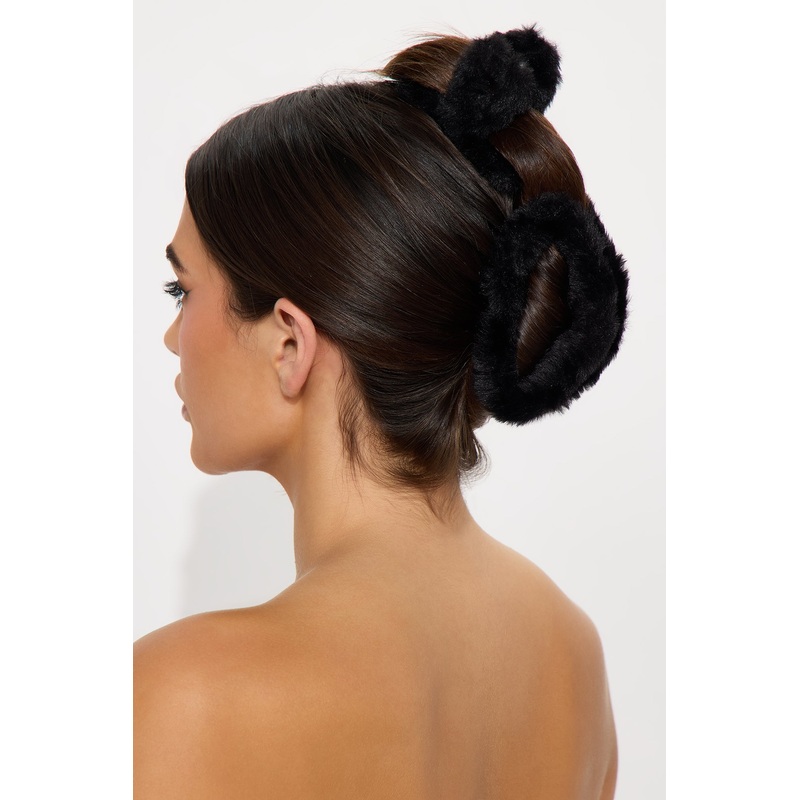 Wrapped In Fuzz Faux Fur 2 Piece Claw Clips – Black
