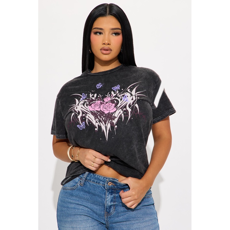 Heart Barbed Wire Washed Tee – Black