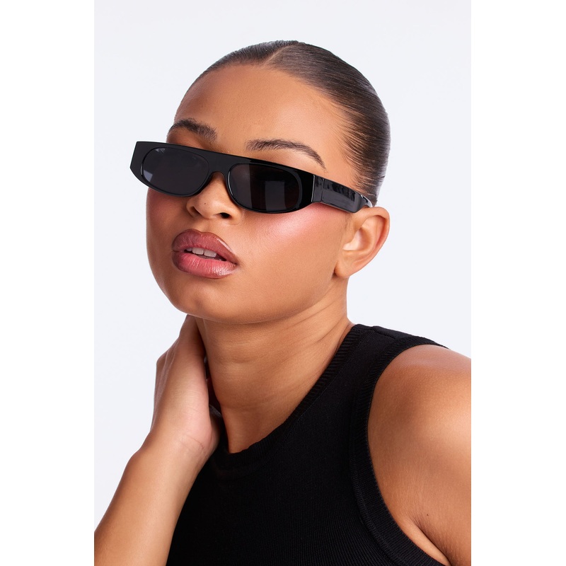 Get The Hint Sunglasses – Black