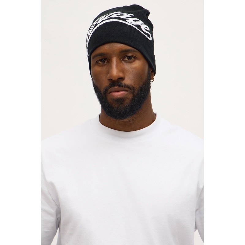 Vintage Skull Fit Graphic Beanie – Black