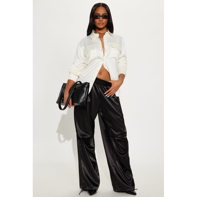 Ambitious Babe Satin Jogger Pant 32 – Black