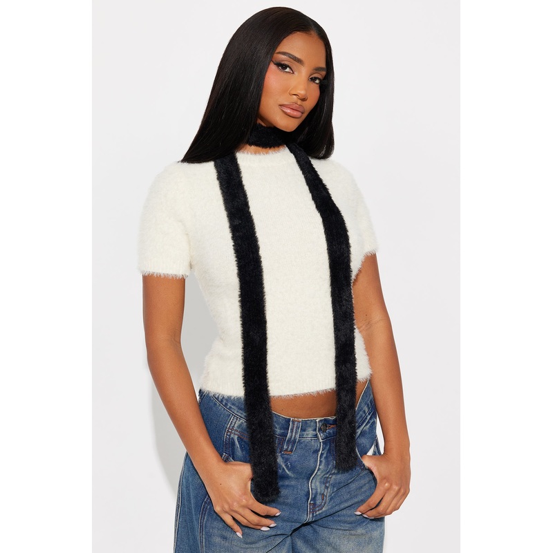 Autumn Time Faux Fur Skinny Scarf – Black