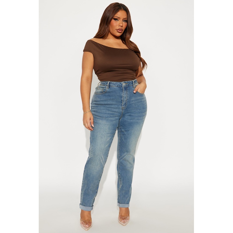 Tall Clara Super Stretch Sculpting Mom Jeans – Vintage Wash