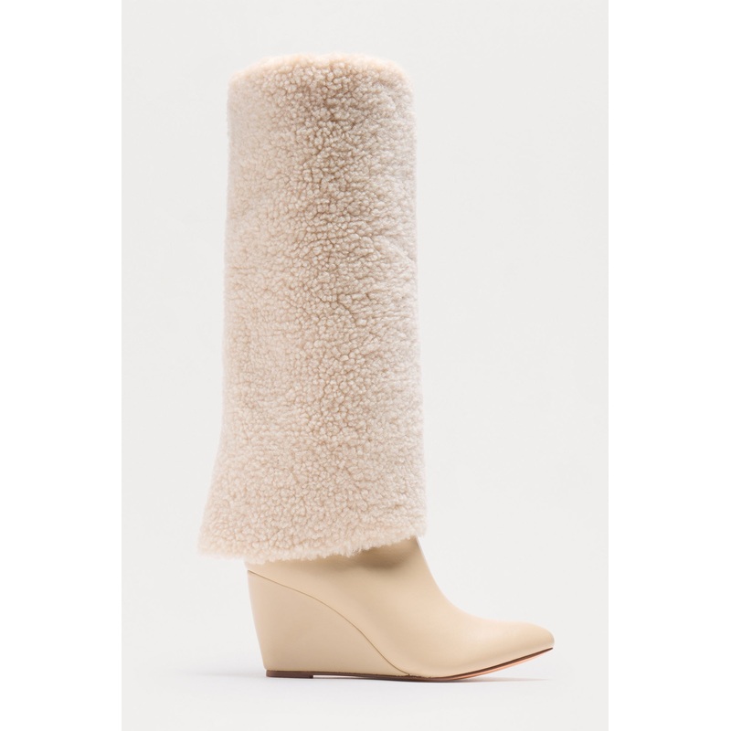 Simie Sherpa Overlay Boots – Nude