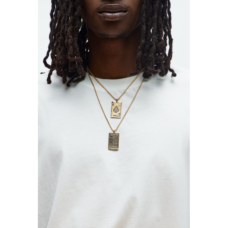 Royal Pair 2 Piece Layered Pendant Necklace Set – Gold