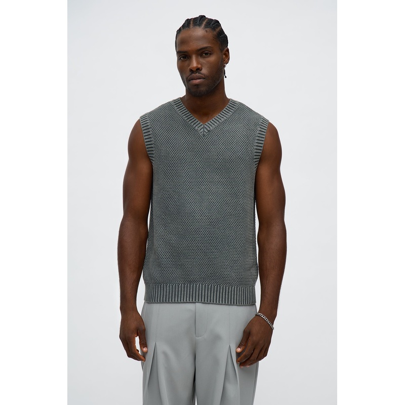 Textured Preppy Sweater Vest – Grey